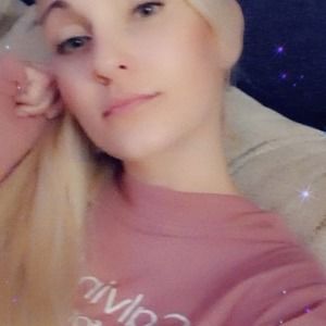 Meet your Posher, Carolin